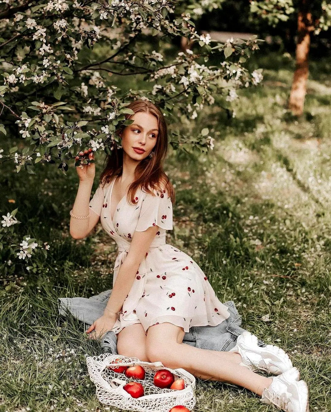 Эскортница Абби, возраст – 25, вес 55, размер груди – 1