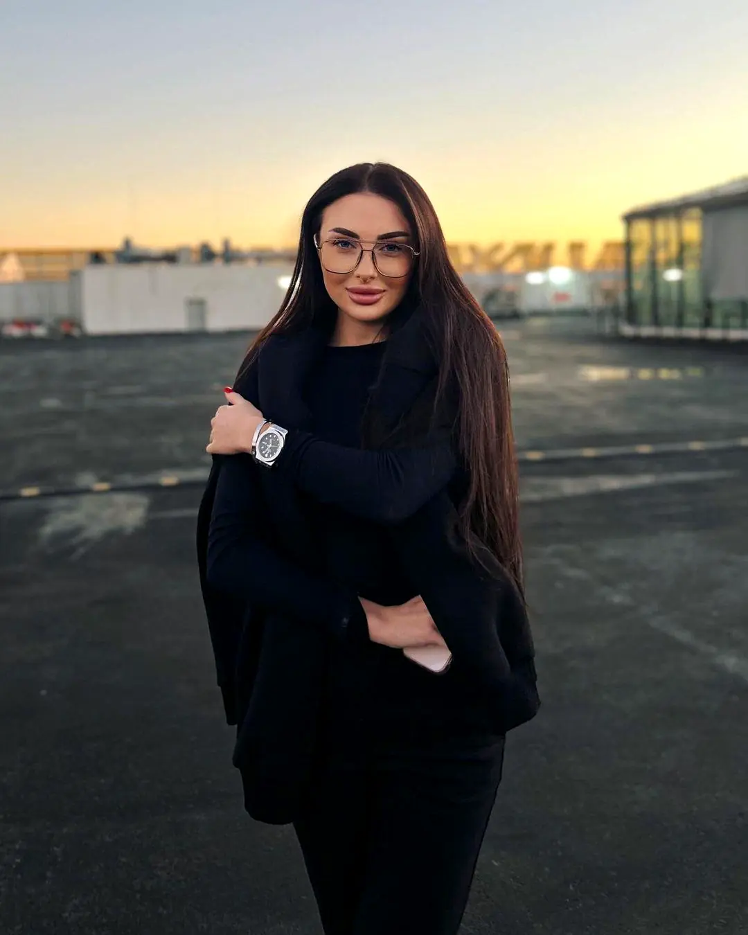 Эскортница Алена, возраст – 27, вес 60, размер груди – 3