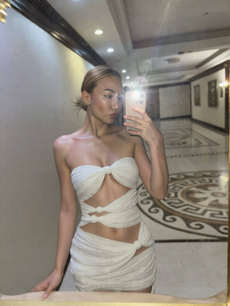 Эскортница Ману , возраст – 55, вес 55, размер груди – 2