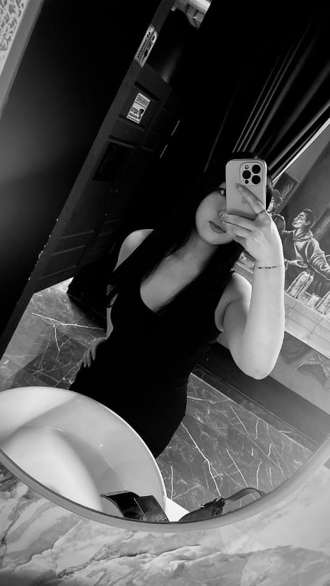 Эскортница Селим, возраст – 18, вес 60, размер груди – 2