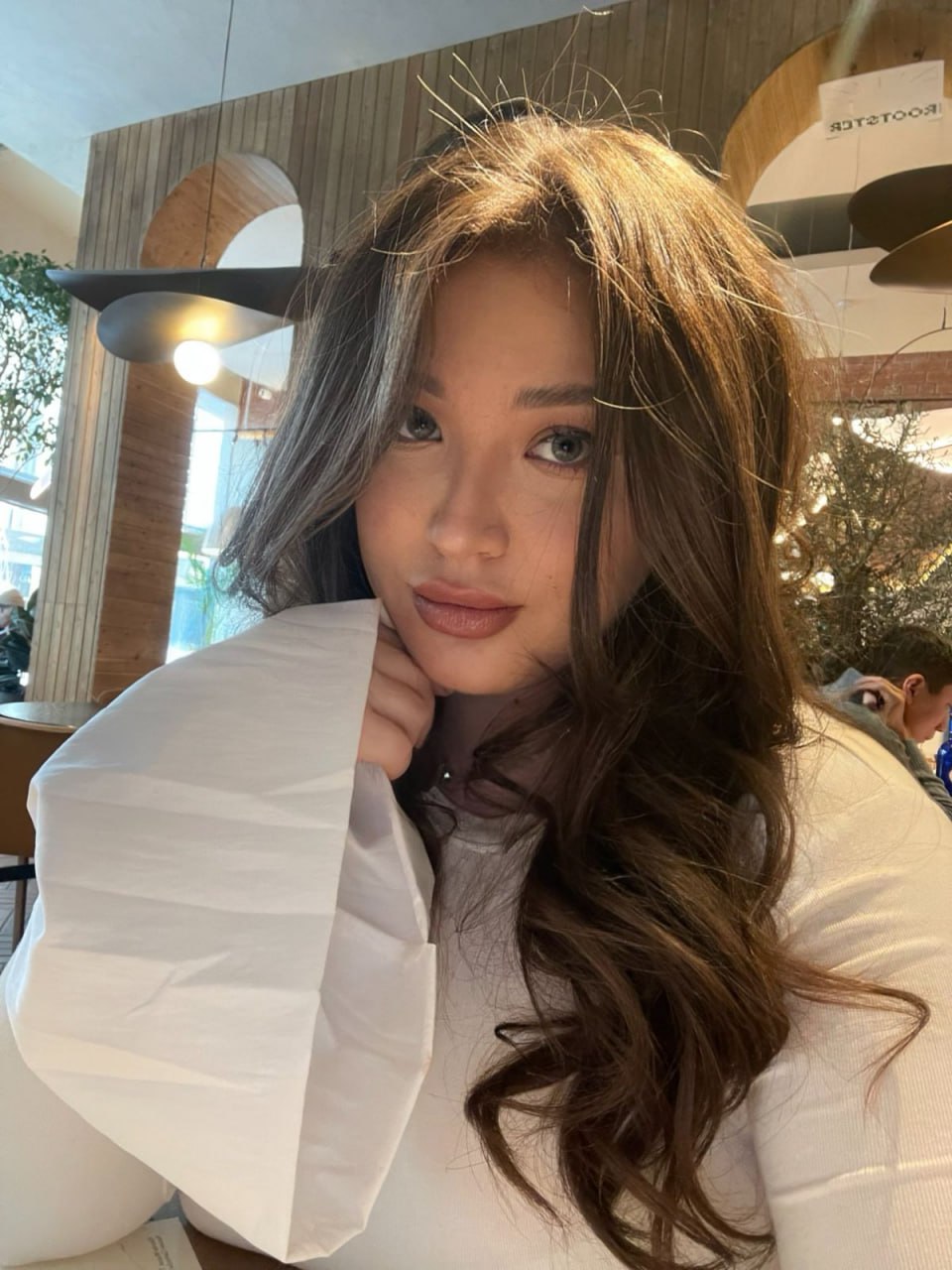 Эскортница Стеф, возраст – 23, вес 80, размер груди – 4