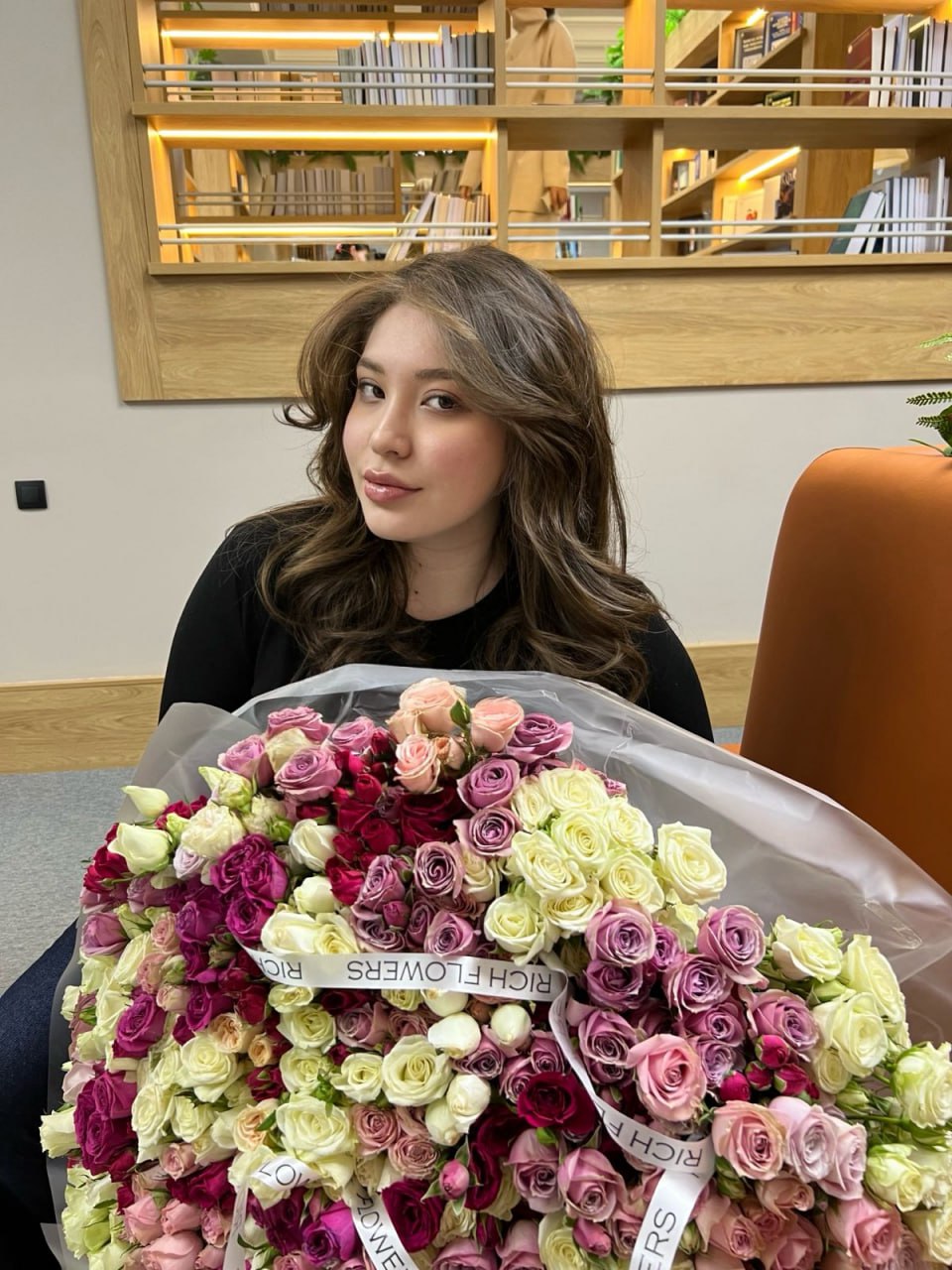 Эскортница Стеф, возраст – 23, вес 80, размер груди – 4