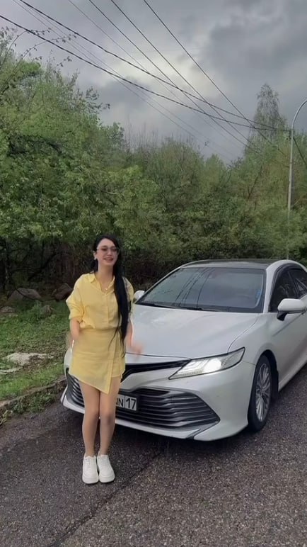 Эскортница Асель, возраст – 30, вес 55, размер груди – 2