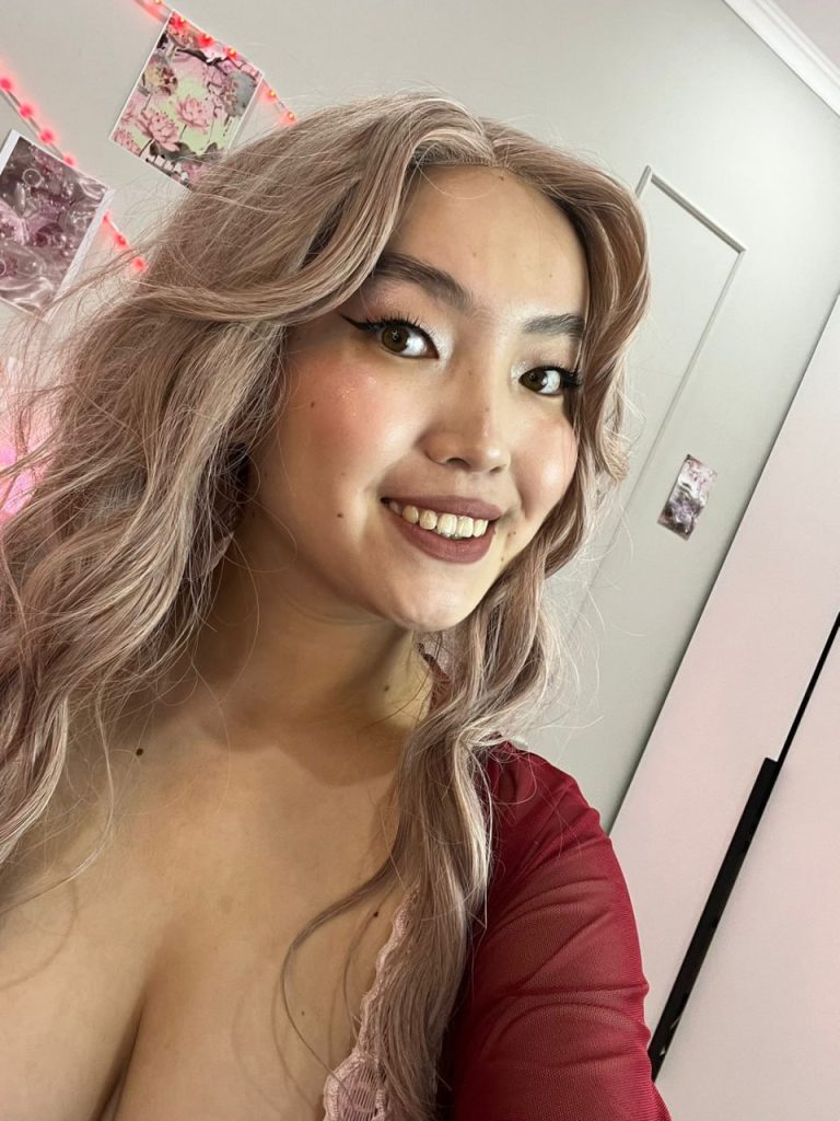 Айлуна , возраст 22