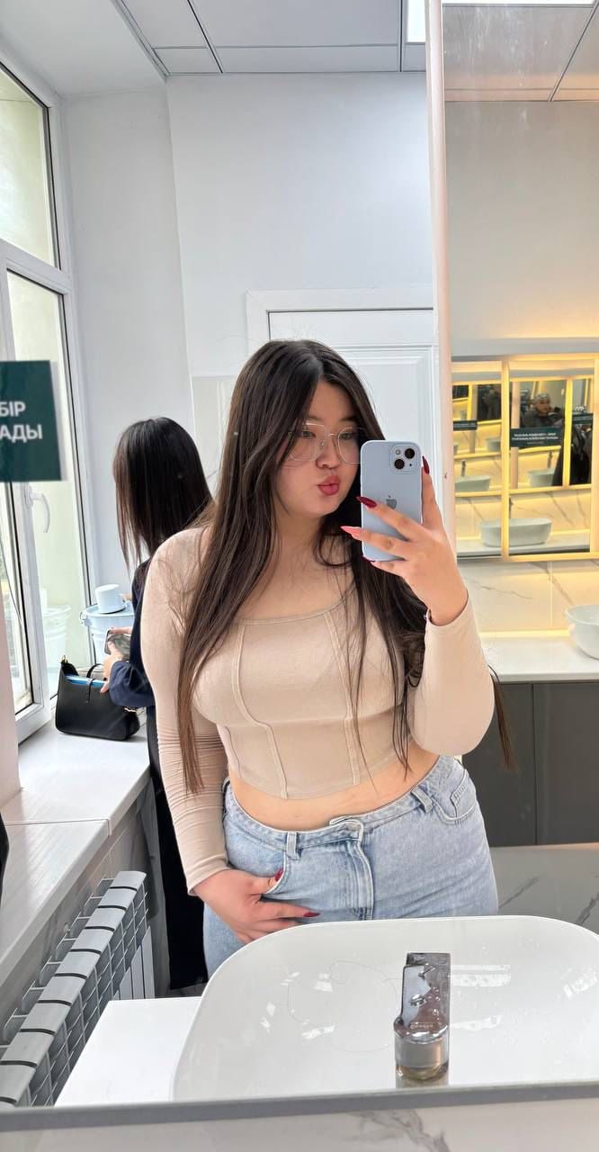 Эскортница Даяна, возраст – 20, вес 92, размер груди – 3