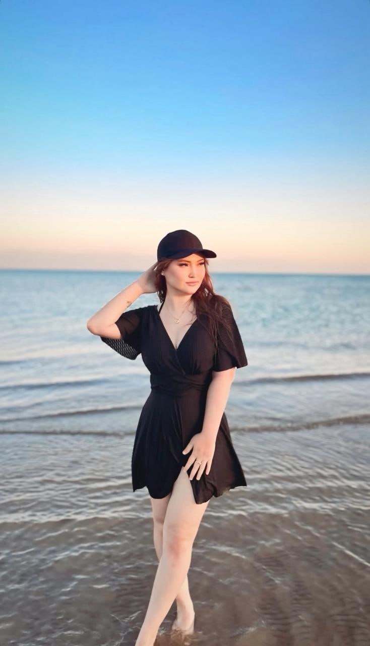 Эскортница Аяна, возраст – 20, вес 165, размер груди – 2