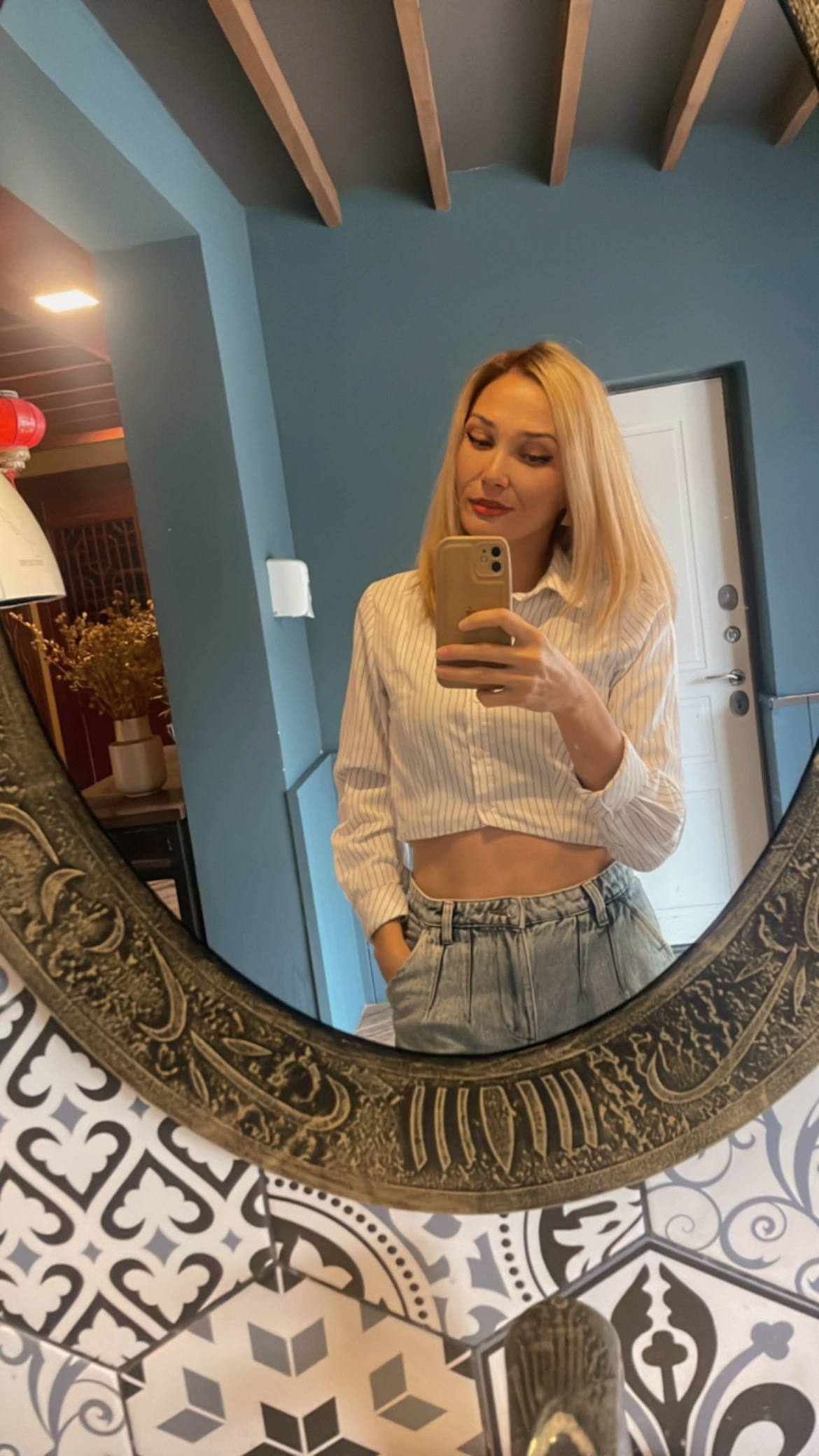 Эскортница  Асу, возраст – 39, вес 53, размер груди – 2