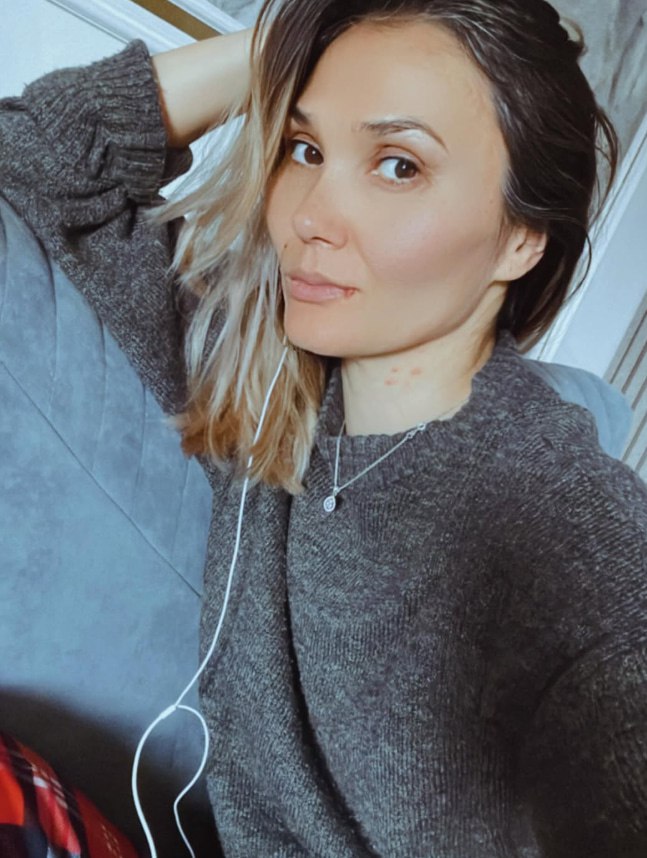 Эскортница  Асу, возраст – 39, вес 53, размер груди – 2