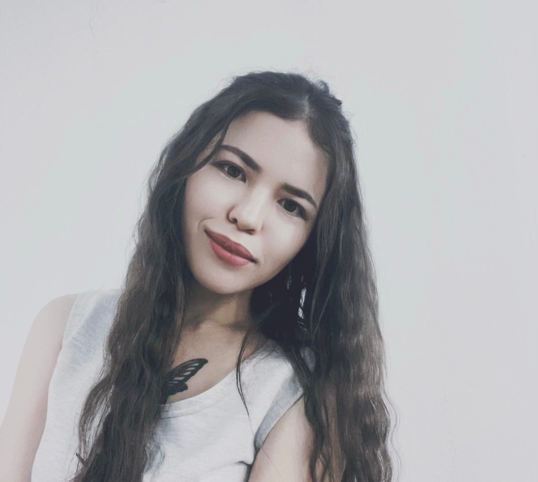 Эскортница Аруна, возраст – 24, вес 40, размер груди – 2