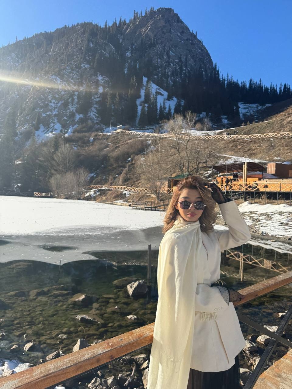 Эскортница Мулан, возраст – 20, вес 45, размер груди – 